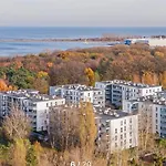 Baltic Inspiration - Guest Favorite, Location, 200m To Sandy Beach, 75 Sqm, 2 King Bedrooms, Jacuzzi Bath, Underground Parking, Super Host * Gdańsk