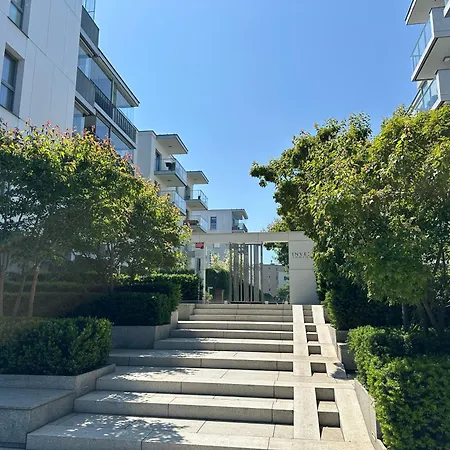 Baltic Inspiration - Guest Favorite, 200m To Beach, 75 Sqm, 2 King Bedrooms, Jacuzzi Bath, Balcony, Underground Parking, Super Host Διαμέρισμα *