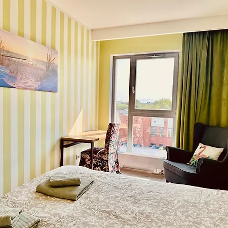 Baltic Inspiration - Guest Favorite, 200m To Beach, 75 Sqm, 2 King Bedrooms, Jacuzzi Bath, Balcony, Underground Parking, Super Host * Γκντανσκ