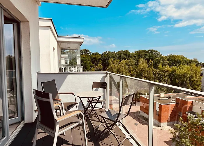 Baltic Inspiration - Guest Favorite, Location, 75 Sqm, 2 King Bedrooms, Jacuzzi Bath, Parking, Super Host Διαμέρισμα