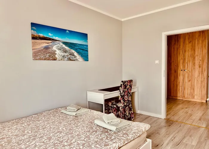 Baltic Inspiration - Guest Favorite, Location, 75 Sqm, 2 King Bedrooms, Jacuzzi Bath, Parking, Super Host Διαμέρισμα