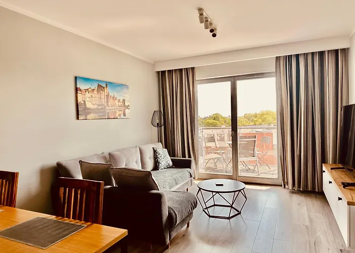 Baltic Inspiration - Guest Favorite, Location, 75 Sqm, 2 King Bedrooms, Jacuzzi Bath, Parking, Super Host